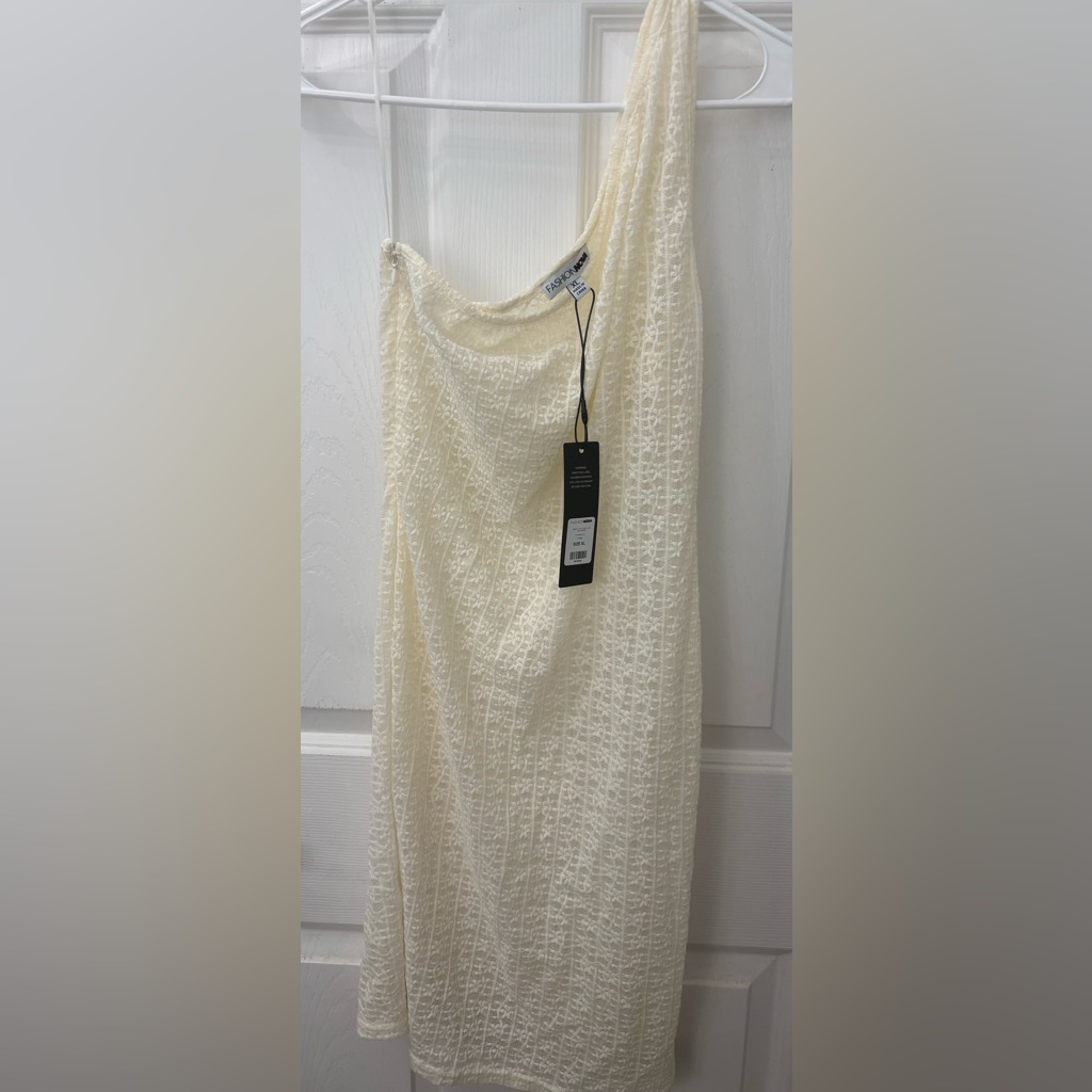 Fashion Nova Elegant Cream One-Shoulder Maxi Dress